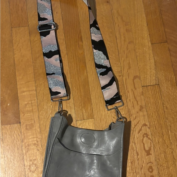 Handbags - Gray Crossbody Bag with Camouflage Strap